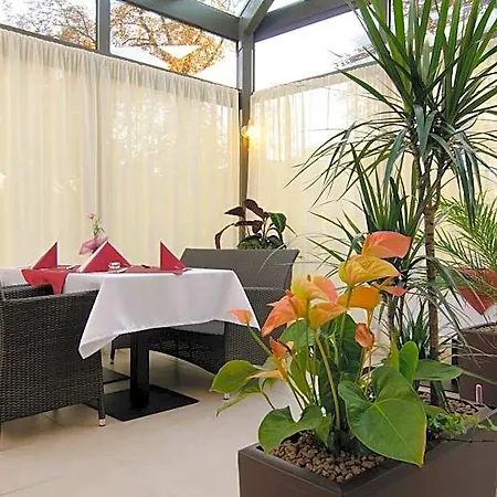 Park Hotel