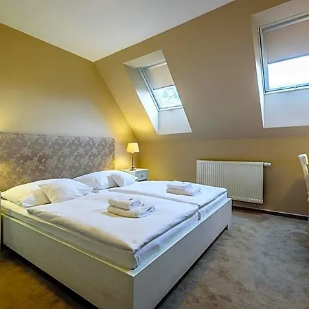 Park Hotel 3*
