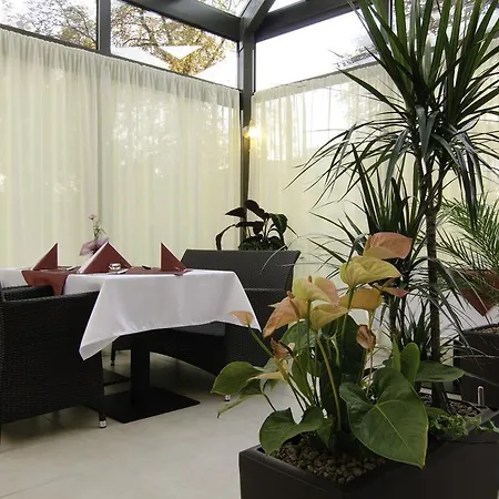 Park Hotel 3*